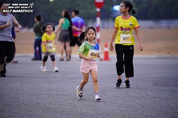 BINH DUONG NEW CITY HALF MARATHON 2024 - Ảnh #1725650
