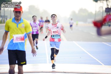 BINH DUONG NEW CITY HALF MARATHON 2024 - Ảnh #1757421
