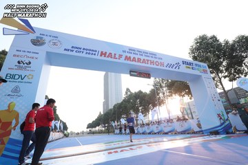 BINH DUONG NEW CITY HALF MARATHON 2024 - Ảnh #1819336