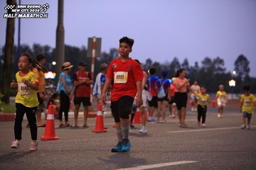 BINH DUONG NEW CITY HALF MARATHON 2024 - Ảnh #1728400