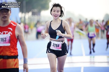 BINH DUONG NEW CITY HALF MARATHON 2024 - Ảnh #1759717