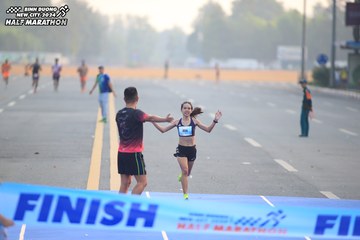 BINH DUONG NEW CITY HALF MARATHON 2024 - Ảnh #1739121