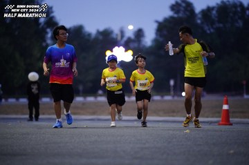 BINH DUONG NEW CITY HALF MARATHON 2024 - Ảnh #1725977