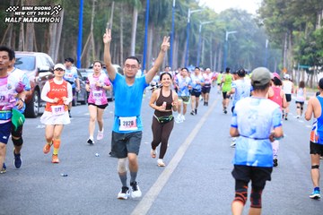 BINH DUONG NEW CITY HALF MARATHON 2024 - Ảnh #1750853