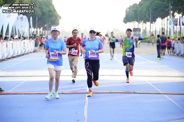 BINH DUONG NEW CITY HALF MARATHON 2024 - Ảnh #1762277