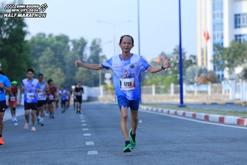 BINH DUONG NEW CITY HALF MARATHON 2024 - Ảnh #1763862