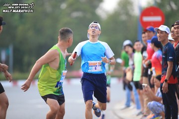 BINH DUONG NEW CITY HALF MARATHON 2024 - Ảnh #1736856