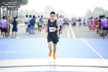 BINH DUONG NEW CITY HALF MARATHON 2024 - Ảnh #1760860
