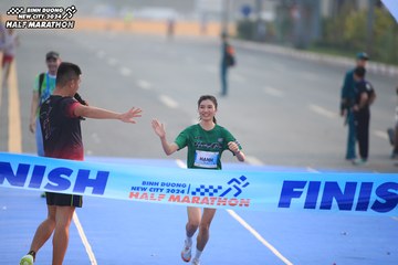 BINH DUONG NEW CITY HALF MARATHON 2024 - Ảnh #1739773