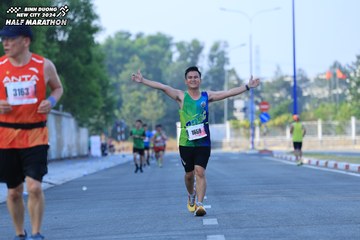 BINH DUONG NEW CITY HALF MARATHON 2024 - Ảnh #1765522