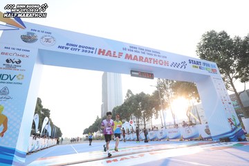 BINH DUONG NEW CITY HALF MARATHON 2024 - Ảnh #1819799