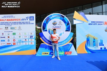 BINH DUONG NEW CITY HALF MARATHON 2024 - Ảnh #1724226