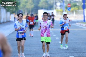 BINH DUONG NEW CITY HALF MARATHON 2024 - Ảnh #1769955