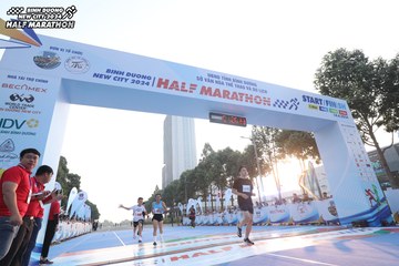 BINH DUONG NEW CITY HALF MARATHON 2024 - Ảnh #1819410