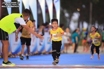 BINH DUONG NEW CITY HALF MARATHON 2024 - Ảnh #1724354