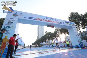 BINH DUONG NEW CITY HALF MARATHON 2024 - Ảnh #1738119