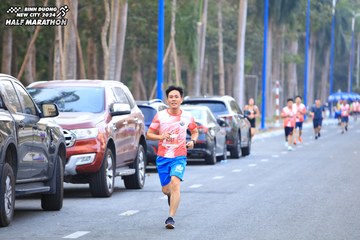 BINH DUONG NEW CITY HALF MARATHON 2024 - Ảnh #1756159