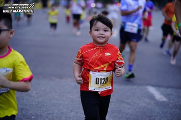 BINH DUONG NEW CITY HALF MARATHON 2024 - Ảnh #1724800