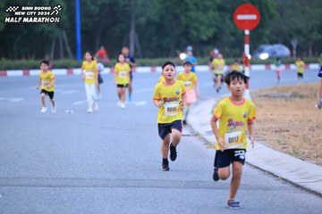 BINH DUONG NEW CITY HALF MARATHON 2024 - Ảnh #1726435