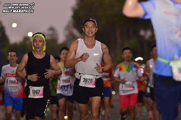 BINH DUONG NEW CITY HALF MARATHON 2024 - Ảnh #1740957