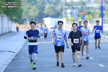 BINH DUONG NEW CITY HALF MARATHON 2024 - Ảnh #1771262