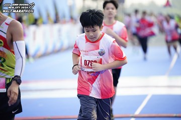 BINH DUONG NEW CITY HALF MARATHON 2024 - Ảnh #1758698