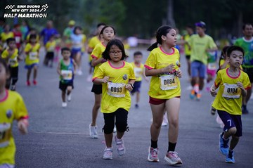 BINH DUONG NEW CITY HALF MARATHON 2024 - Ảnh #1724685