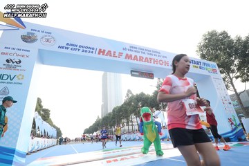 BINH DUONG NEW CITY HALF MARATHON 2024 - Ảnh #1821828