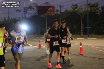BINH DUONG NEW CITY HALF MARATHON 2024 - Ảnh #1741141