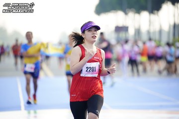 BINH DUONG NEW CITY HALF MARATHON 2024 - Ảnh #1760393