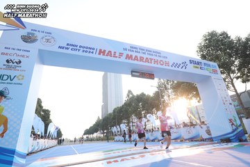 BINH DUONG NEW CITY HALF MARATHON 2024 - Ảnh #1819636