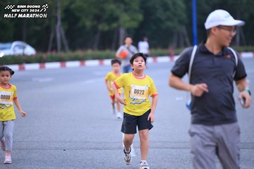 BINH DUONG NEW CITY HALF MARATHON 2024 - Ảnh #1726792