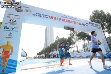 BINH DUONG NEW CITY HALF MARATHON 2024 - Ảnh #1819071