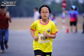 BINH DUONG NEW CITY HALF MARATHON 2024 - Ảnh #1725284