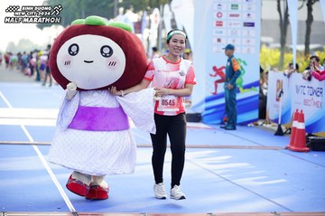 BINH DUONG NEW CITY HALF MARATHON 2024 - Ảnh #1759025