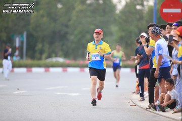 BINH DUONG NEW CITY HALF MARATHON 2024 - Ảnh #1736481