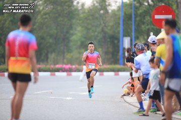 BINH DUONG NEW CITY HALF MARATHON 2024 - Ảnh #1736664