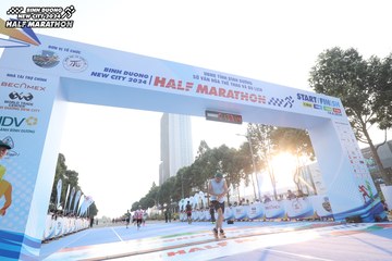 BINH DUONG NEW CITY HALF MARATHON 2024 - Ảnh #1819827