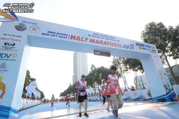 BINH DUONG NEW CITY HALF MARATHON 2024 - Ảnh #1821266