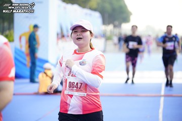 BINH DUONG NEW CITY HALF MARATHON 2024 - Ảnh #1764960