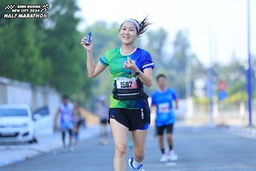 BINH DUONG NEW CITY HALF MARATHON 2024 - Ảnh #1767699