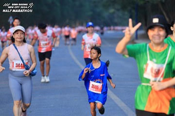 BINH DUONG NEW CITY HALF MARATHON 2024 - Ảnh #1772434