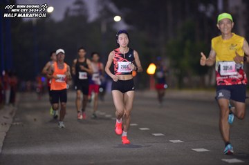 BINH DUONG NEW CITY HALF MARATHON 2024 - Ảnh #1755878