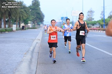 BINH DUONG NEW CITY HALF MARATHON 2024 - Ảnh #1766231