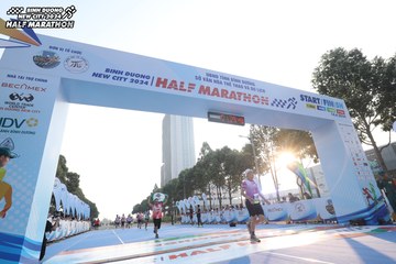 BINH DUONG NEW CITY HALF MARATHON 2024 - Ảnh #1820237