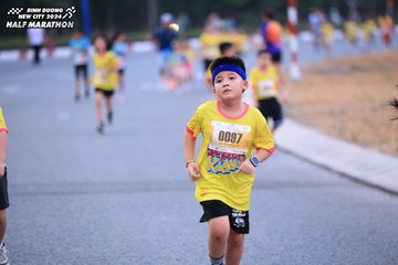 BINH DUONG NEW CITY HALF MARATHON 2024 - Ảnh #1726793