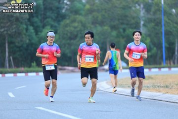 BINH DUONG NEW CITY HALF MARATHON 2024 - Ảnh #1736131