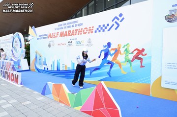 BINH DUONG NEW CITY HALF MARATHON 2024 - Ảnh #1723537
