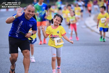 BINH DUONG NEW CITY HALF MARATHON 2024 - Ảnh #1726677