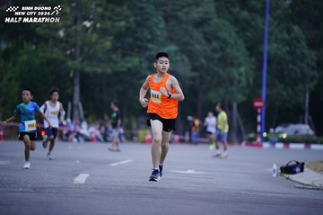 BINH DUONG NEW CITY HALF MARATHON 2024 - Ảnh #1724521